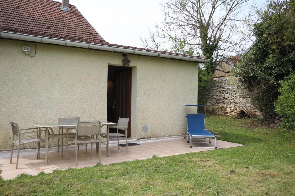 Chez Marie-Anne Bed and Breakfast Sacquenay Exteriör bild